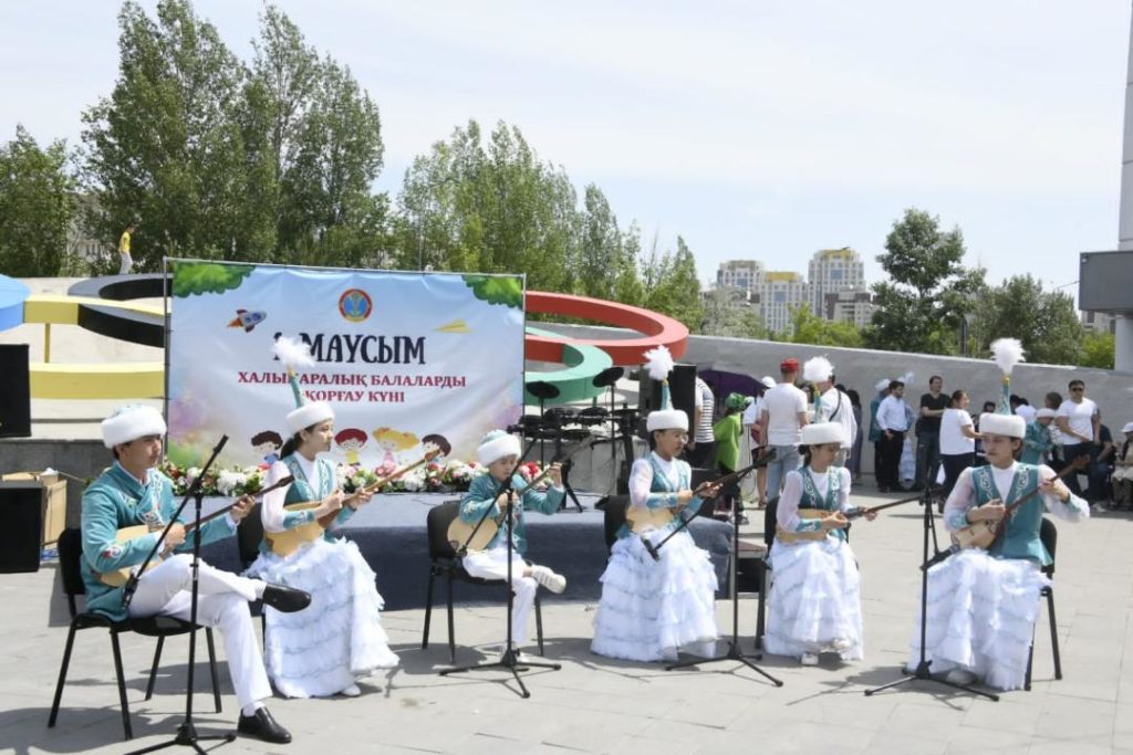 Праздник детства организовали в Столичном парке