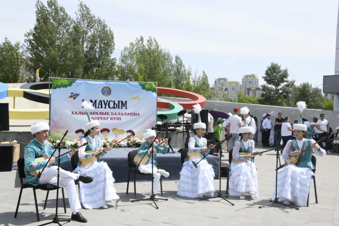 Праздник детства организовали в Столичном парке