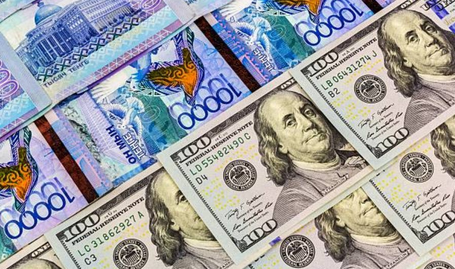 Прогнозы курса тенге на ближайшее время: что говорят эксперты?