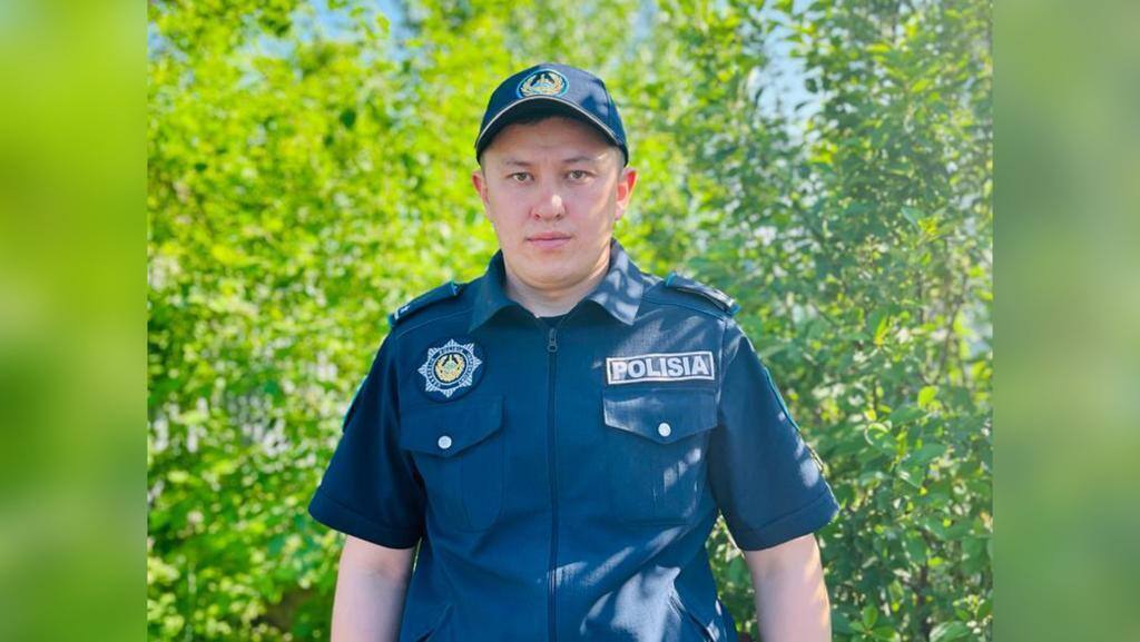 Пьяного акмолинца, устроившего скандал матери, арестовали на 5 суток