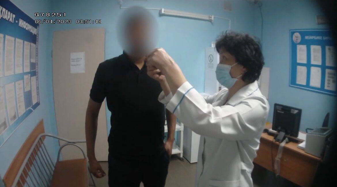 Пьяный водитель без прав пытался скрыться от акмолинских полицейских