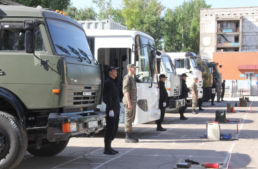 В столичной воинской части оценили боеготовность техники Нацгвардии