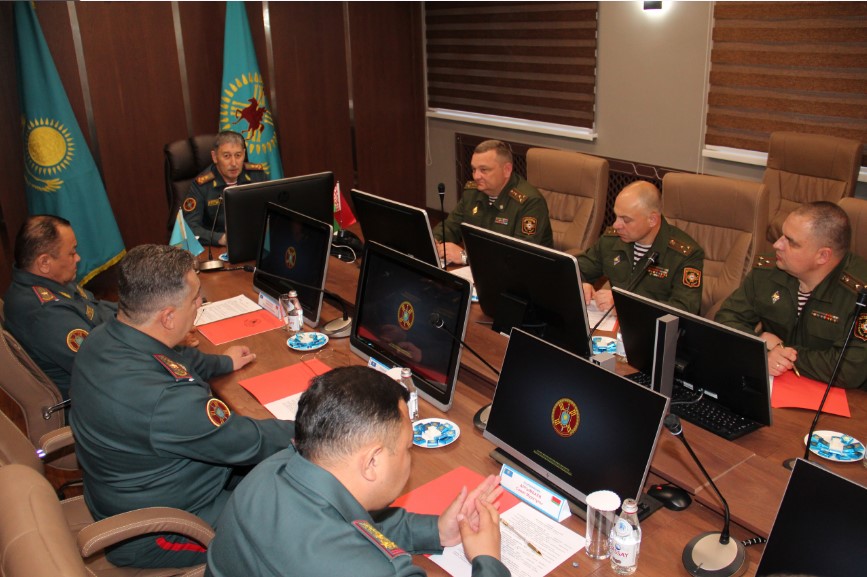 Военная делегация из Беларуси посетила Нацгвардию Казахстана