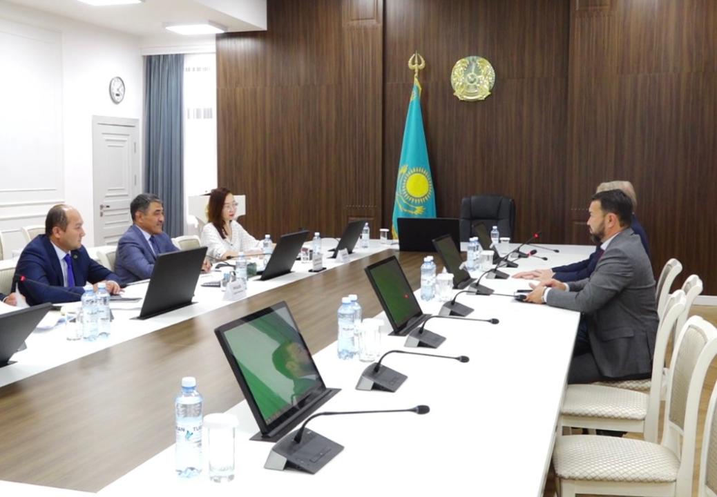 Жамбылские аграрии приобретают семена известной французской компании