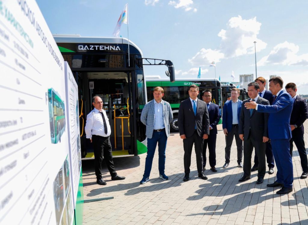 Почти 90 автобусов пополнили автопарк Астаны