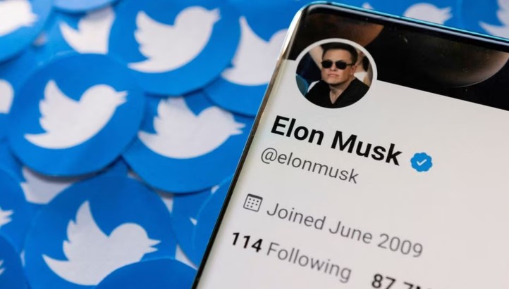 Новая компания Маска будет использовать сообщения в Twitter для обучения моделей ИИ