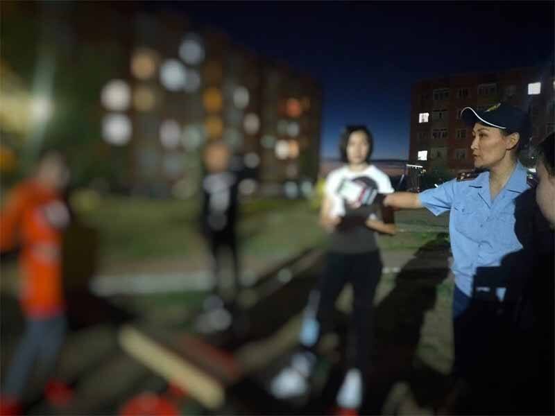 Нож изъяли акмолинские полицейские у 17-летнего подростка в ходе ночных рейдов