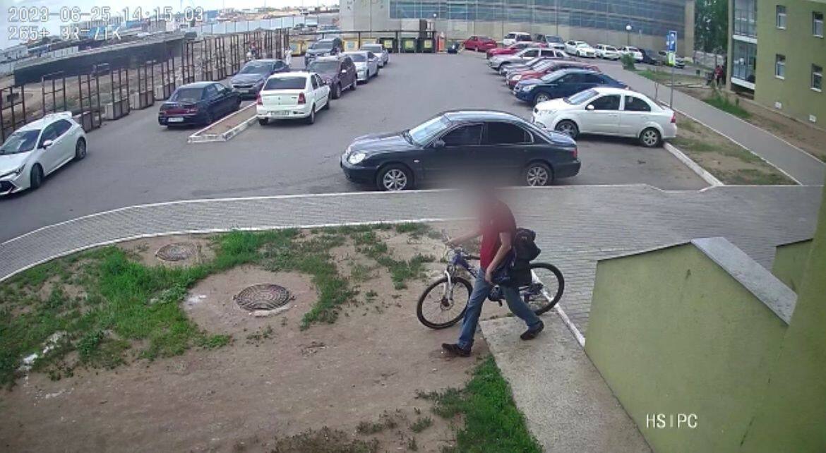 Угонщика велосипедов установили полицейские Астаны