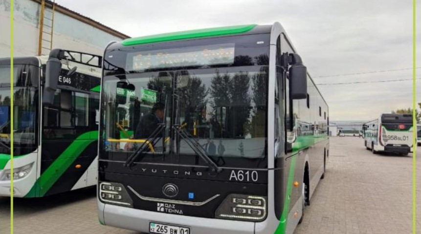 20 новых автобусов выехали на линию в Астане