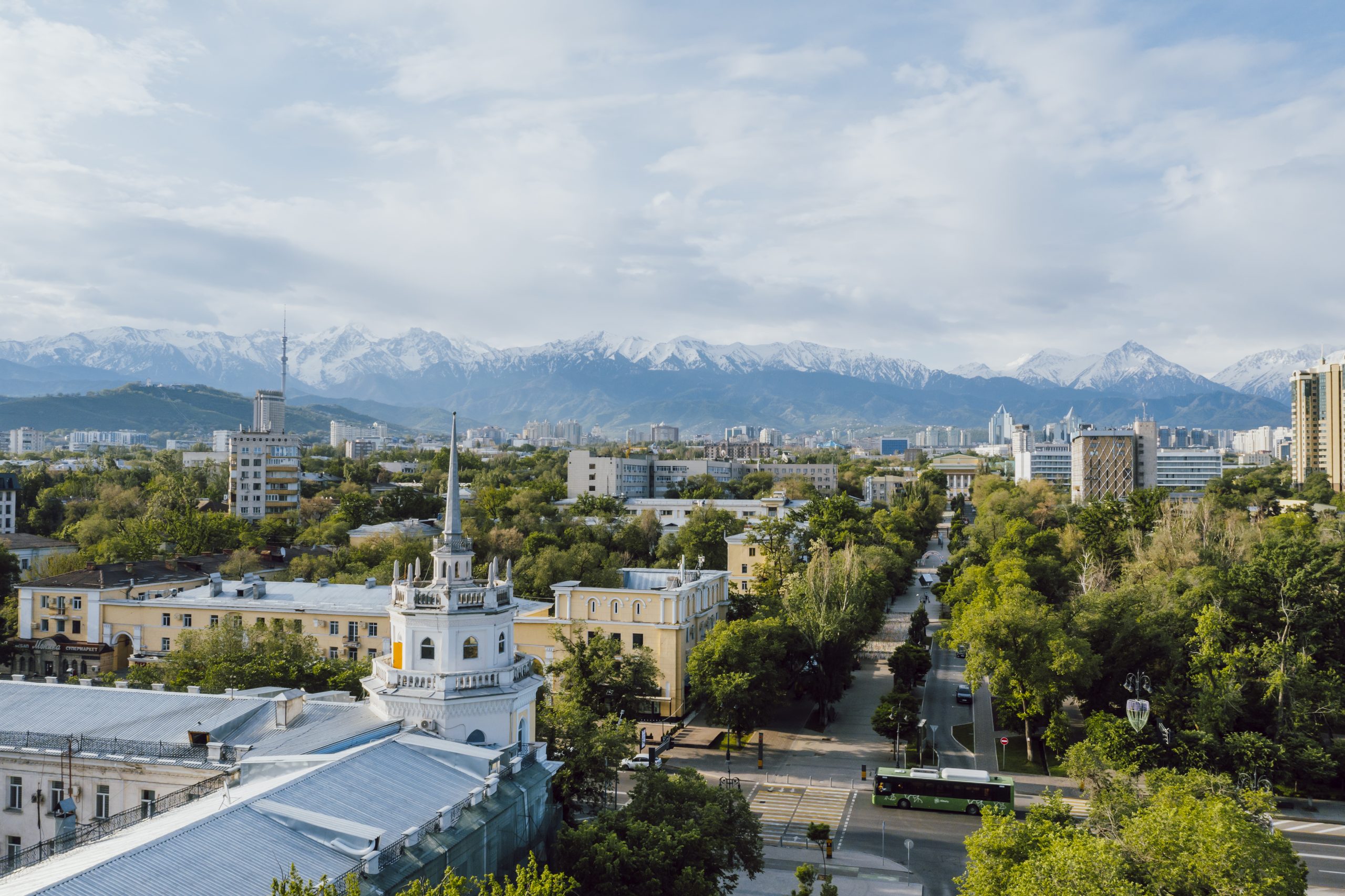 В Алматы запустят программу по обучению сотрудников туристской отрасли