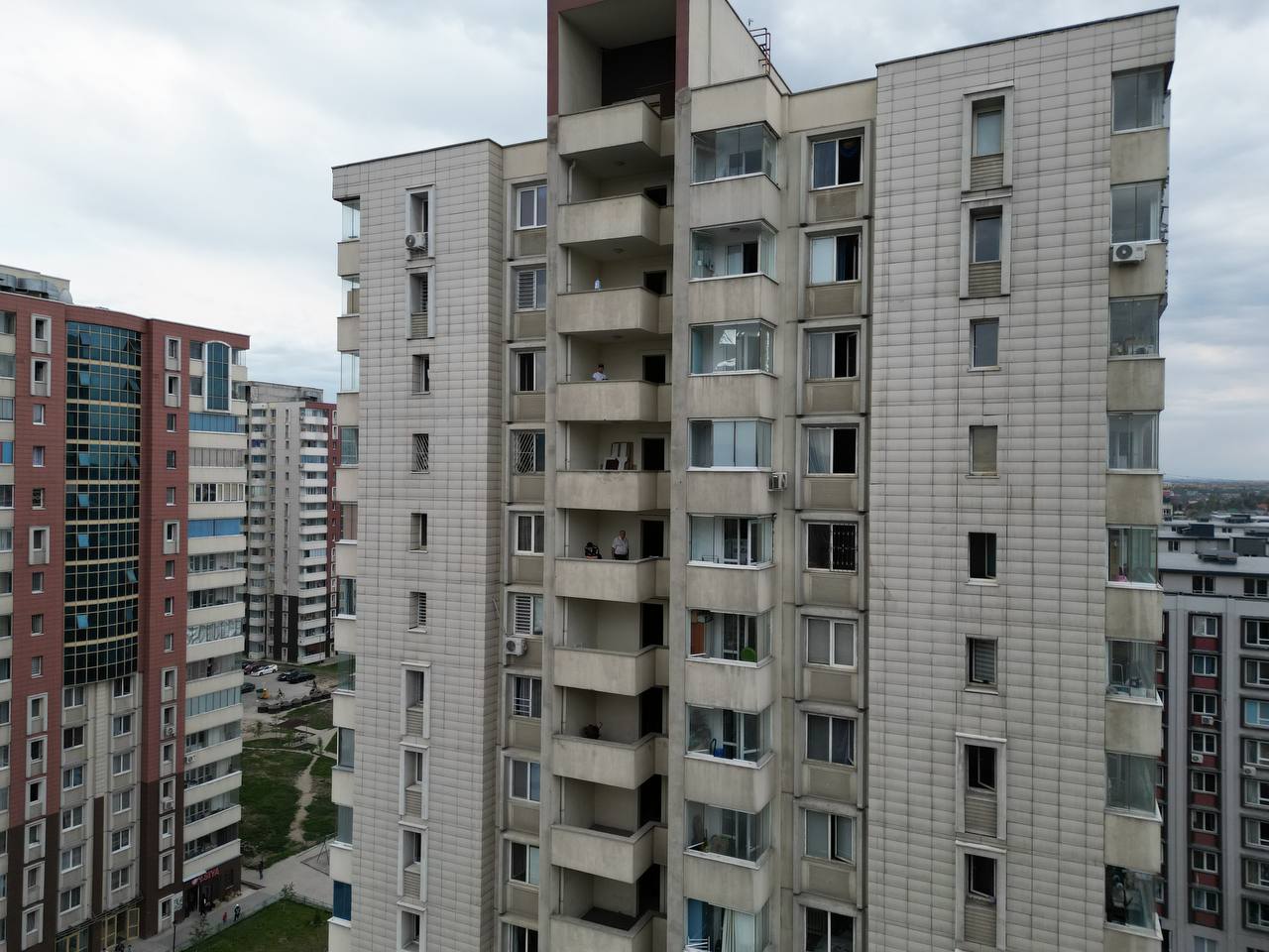 Акимат Алматы совместно с застройщиком окажут меры поддержки жителям ЖК «Аккент» в восстановлении квартир
