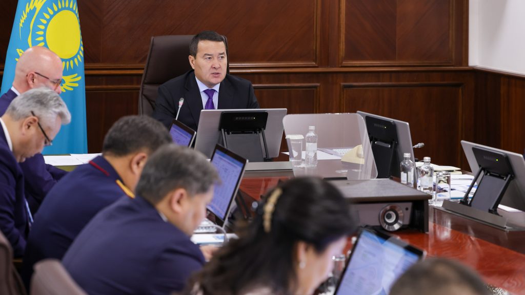 Пострадавшим от засухи казахстанским фермерам покроют расходы, ускорят выплату субсидий и продлят сроки кредитов