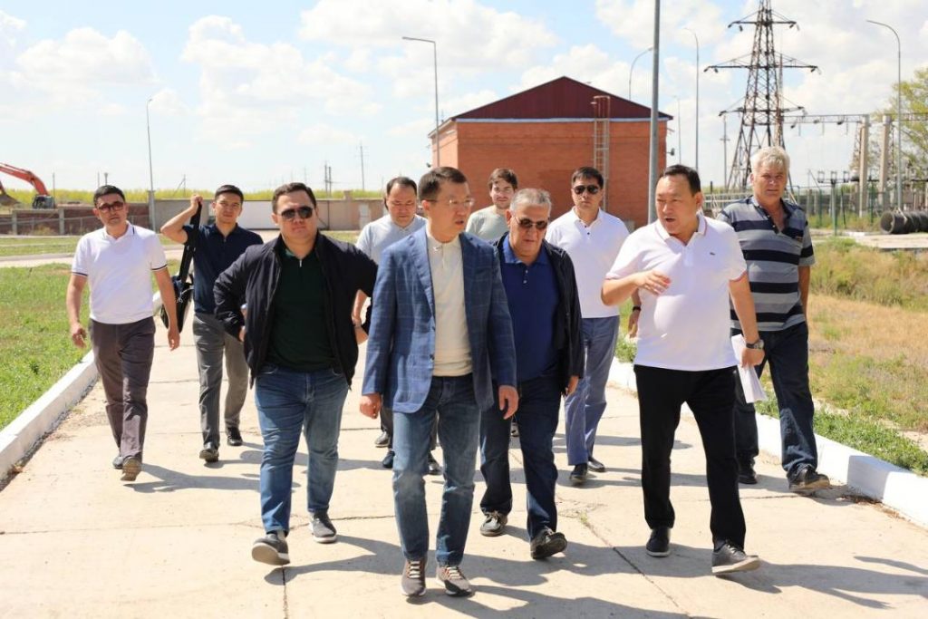 Марат Карабаев проверил объекты водоснабжения в Астане