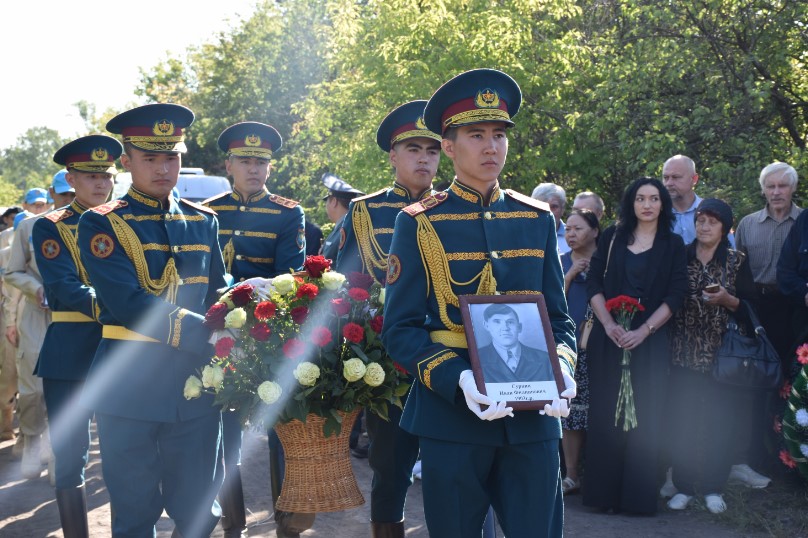 Перезахоронили на родной земле