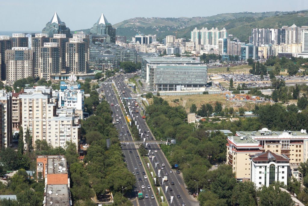 Алматинские бизнесмены проявляют высокий интерес к малым промышленным паркам