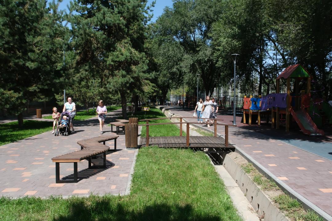 В Алматы увеличивается количество парковых зон и зеленых насаждений