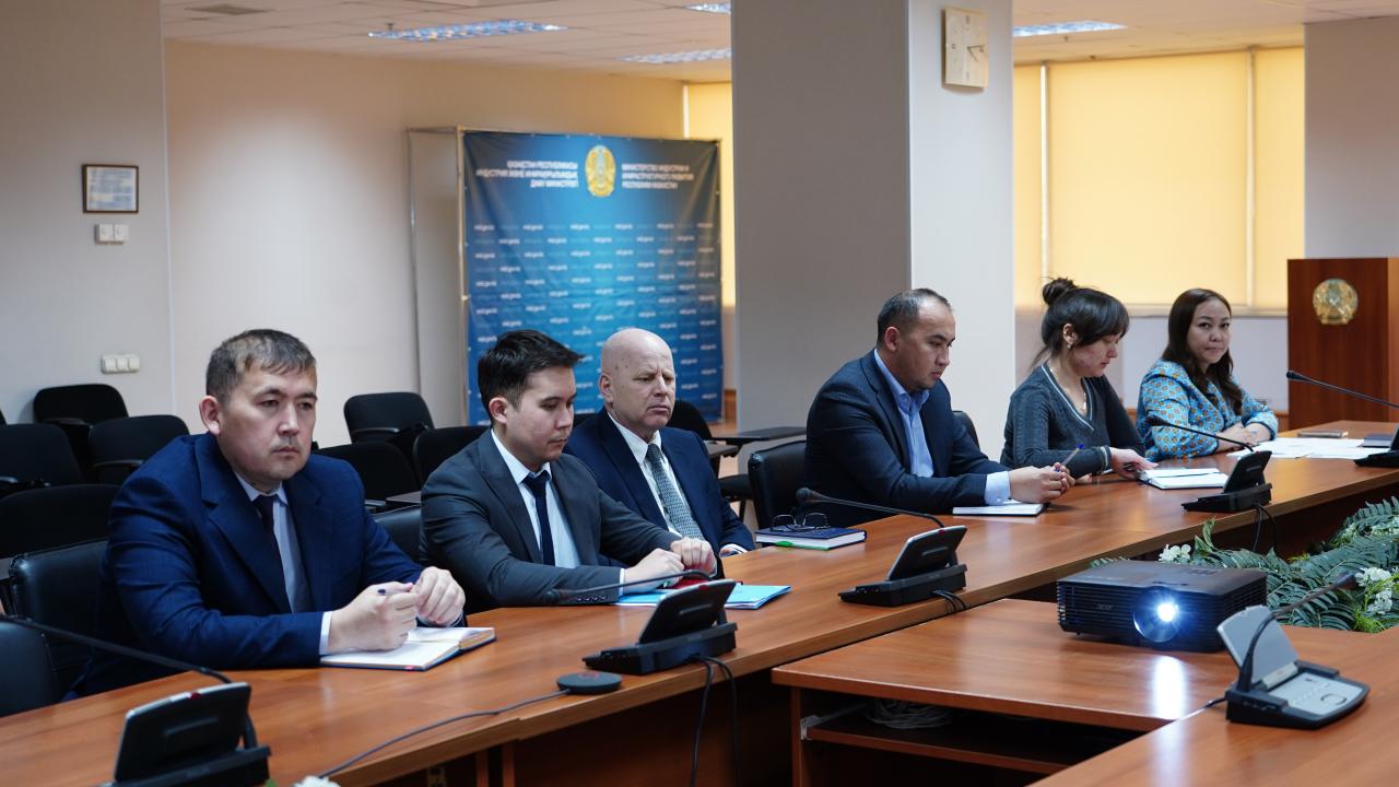 В МИИР проведены семинары по улучшению качества оказания госуслуг
