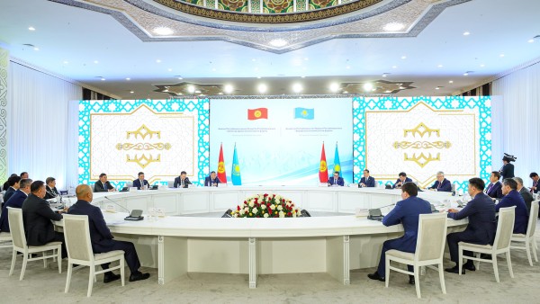 Документы на $65 млн подписаны на I Форуме межрегионального сотрудничества Казахстана и Кыргызстана