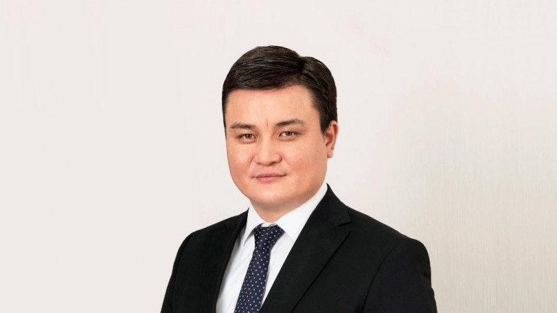 Асет Иргалиев стал помощником Президента