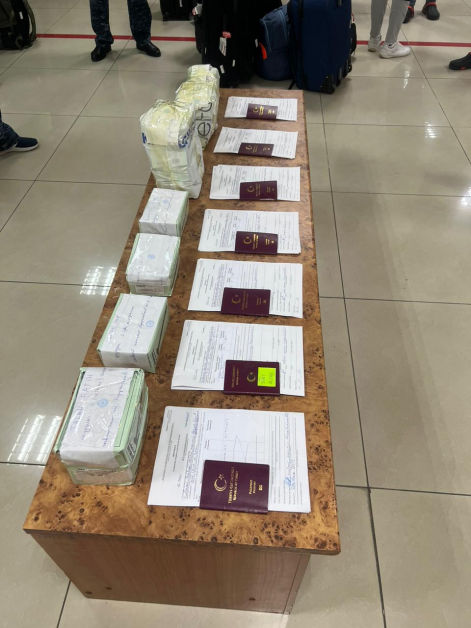 В аэропорту Караганды в очередной раз задержаны незадекларированные товары