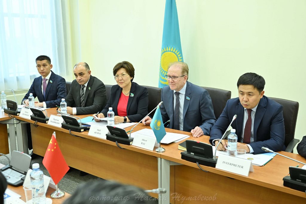 Межпарламентское взаимодействие: Казахстан и Китай укрепляют отношения