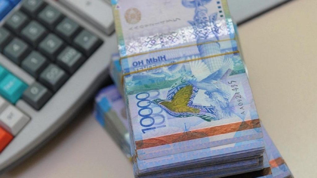 НДС 16%: Как изменение налоговой ставки повлияет на бизнес в Казахстане