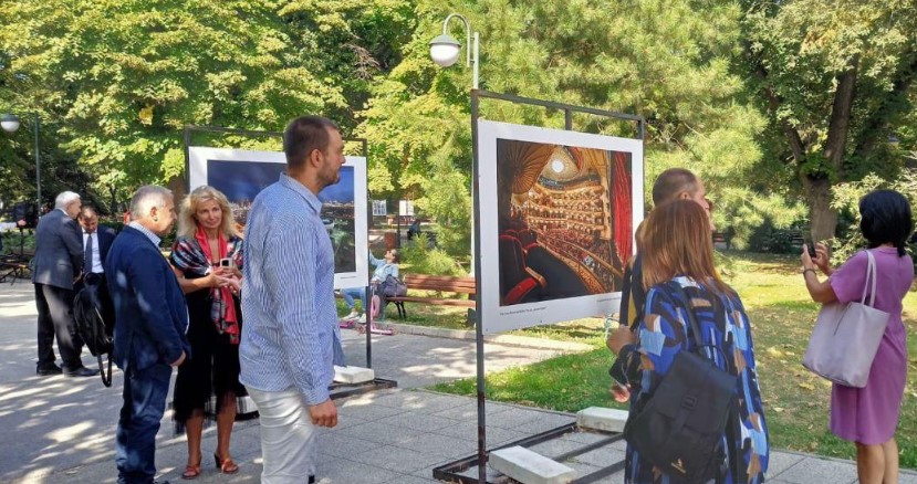 Казахстан в объективе: Фотовыставка в Пловдиве открывает взгляд на Астану