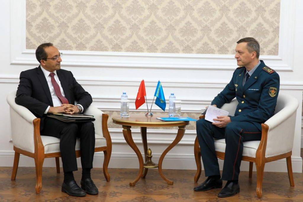 Казахстан и Швейцария укрепляют сотрудничество в военной области