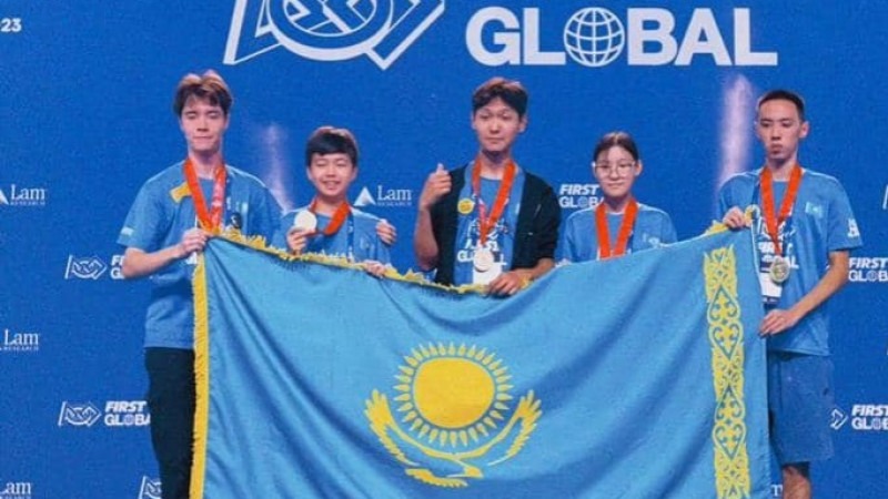 Казахстанские школьники завоевали золото на международном чемпионате по робототехнике