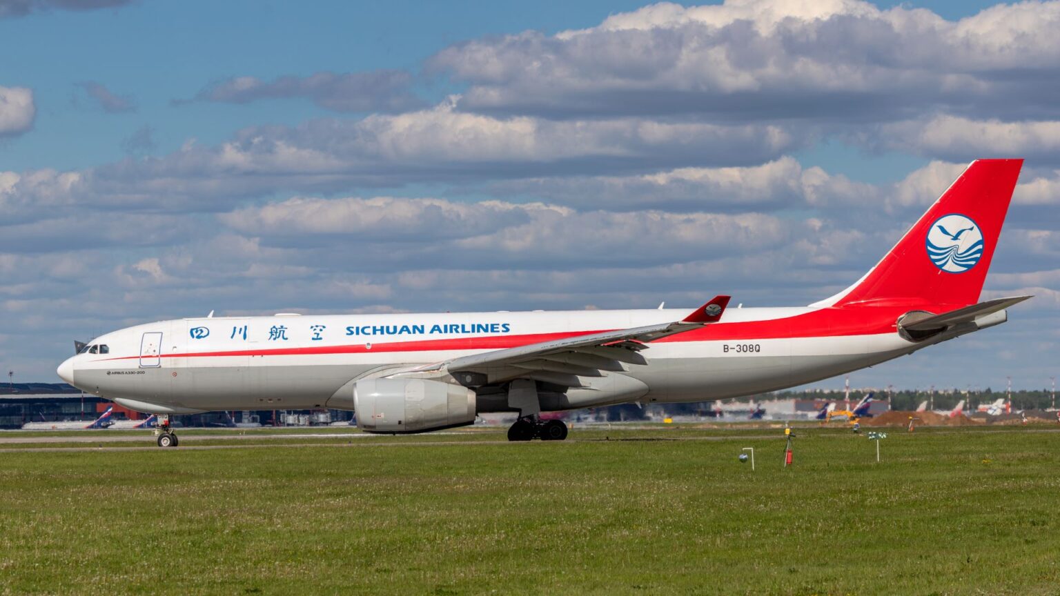«Sichuan Airlines» выбирает Казахстан на пути в Европу