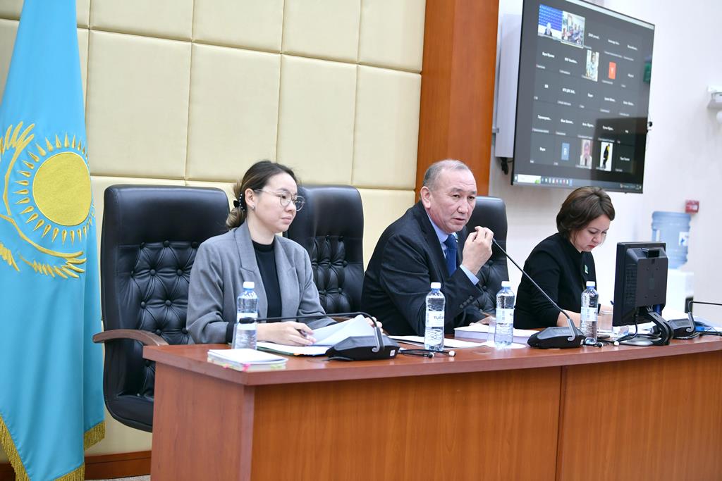 В Казахстане планируют поэтапное расширение сферы административной юстиции