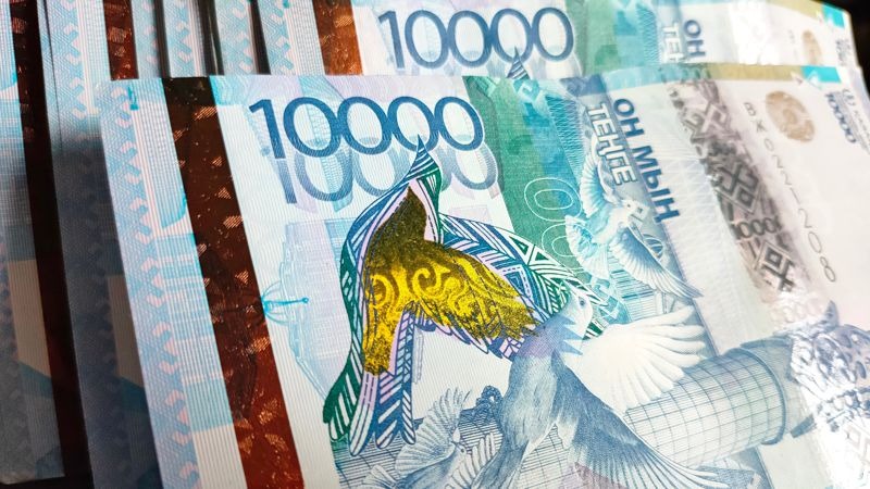 30-летие валюты РК: Национальный банк  выпускает уникальные десятитысячные купюры