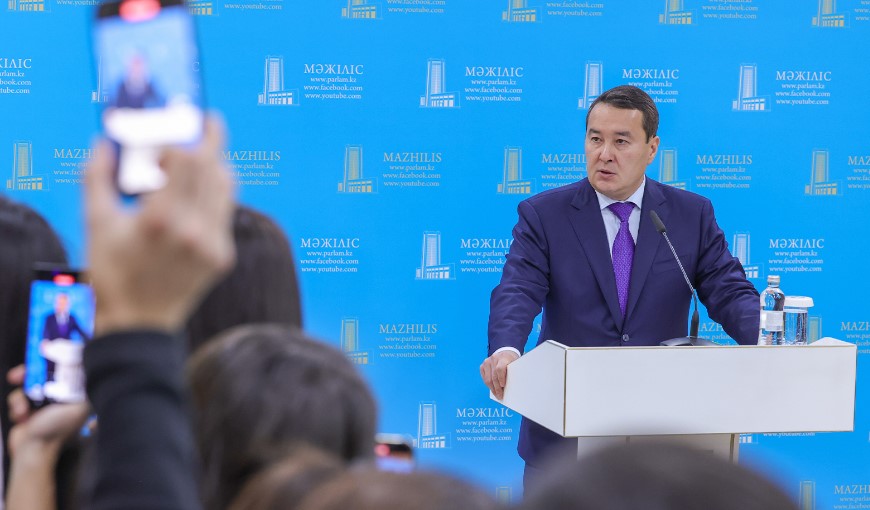 Алихан Смаилов о новых мерах поддержки шахтеров: повышение зарплат и социальных выплат