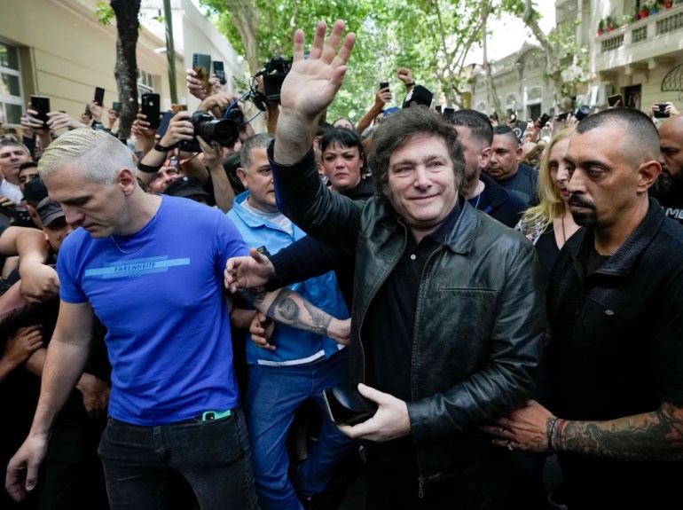 Хавьер Милей победил во втором туре президентских выборов в Аргентине