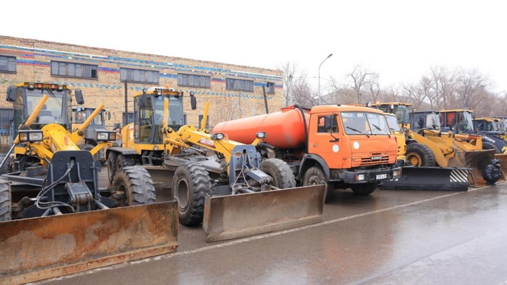 Подготовка к зиме: В Карагандинской области готовятся к уборке дорог  от снега