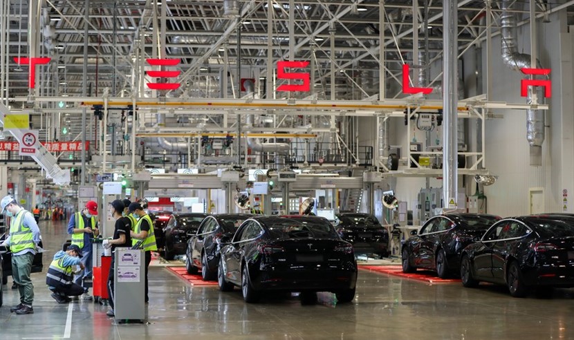 Tesla Gigafactory Shanghai выгодна как Китаю, так и США