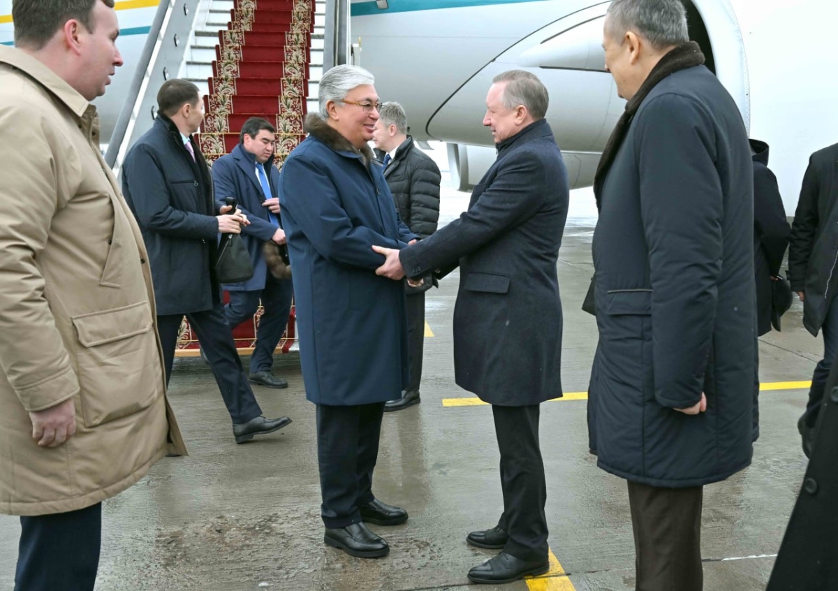 Касым-Жомарт Токаев прибыл в Санкт-Петербург для участия в заседании Высшего Евразийского экономического совета