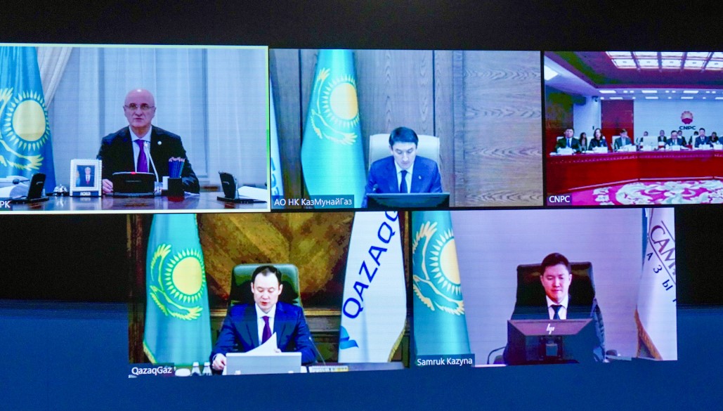 Казахстан и КНР обсудили совместные нефтегазовые проекты