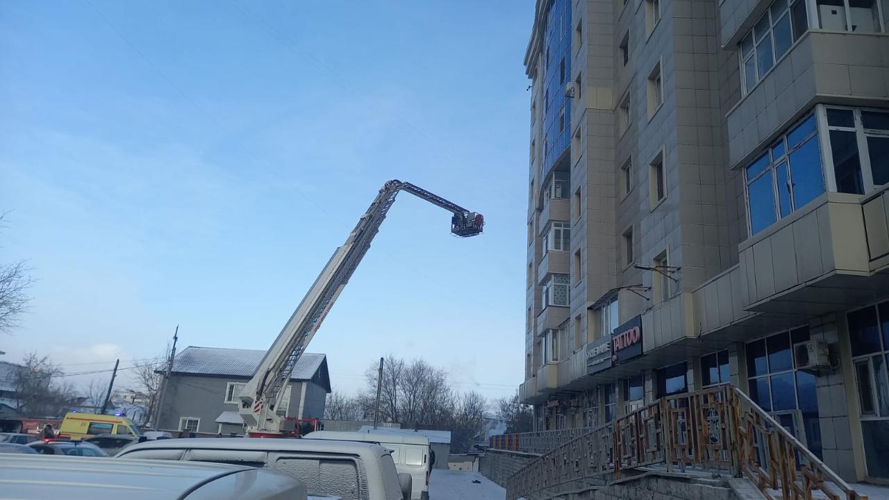 Пожарные спасли 17 человек в Астане