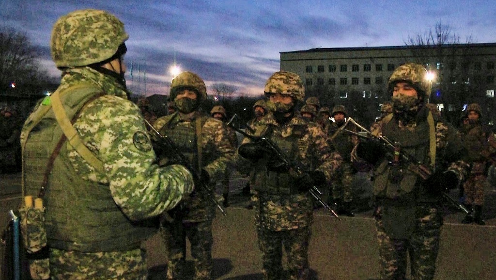 Военная тревога: Десантники на пике готовности