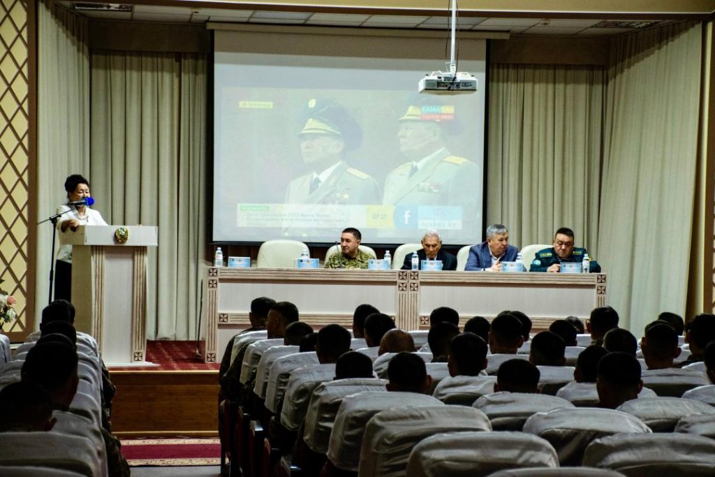 В Жаркенте отметили столетие народных героев