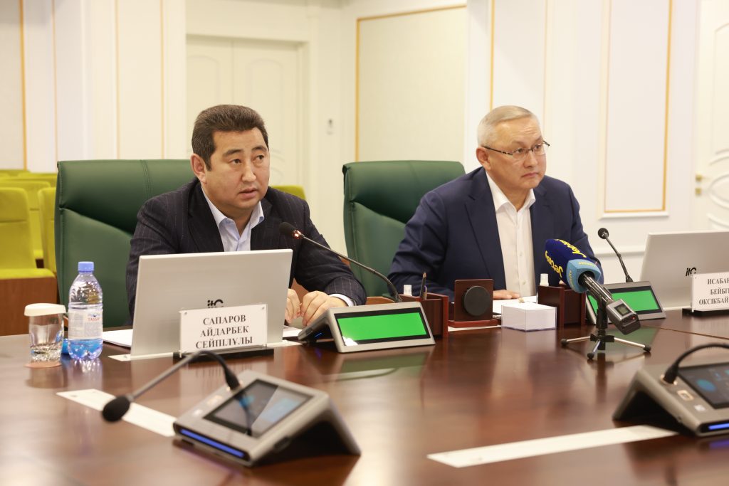 Министр сельского хозяйства встретился с аграриями региона