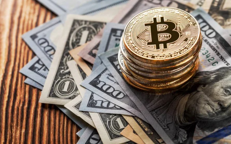 Биткоин продолжает восхождение: Курс достиг $45 320