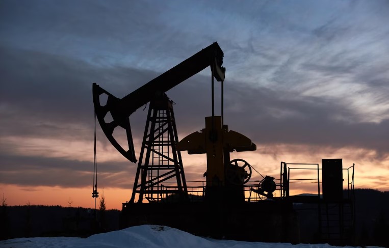 Ближневосточный конфликт поддерживает рост цен на нефть Brent