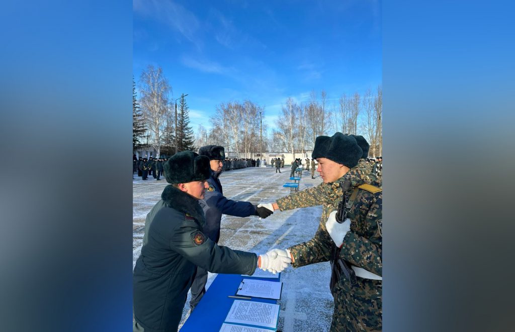 Более 200 новобранцев Нацгвардии Казахстана приняли присягу в Усть-Каменогорске