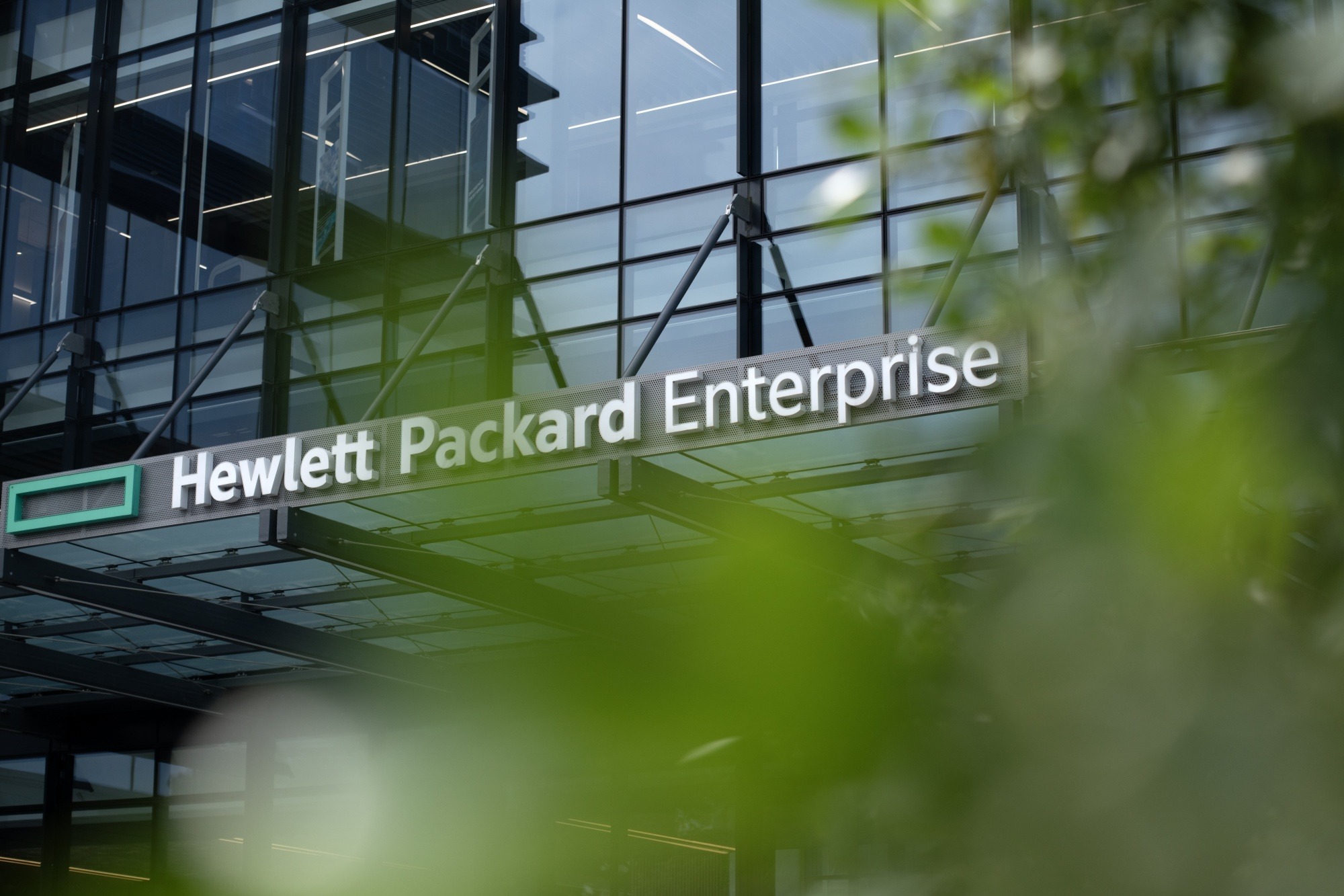 Hewlett Packard Enterprise намерена купить Juniper Networks за $13 млрд