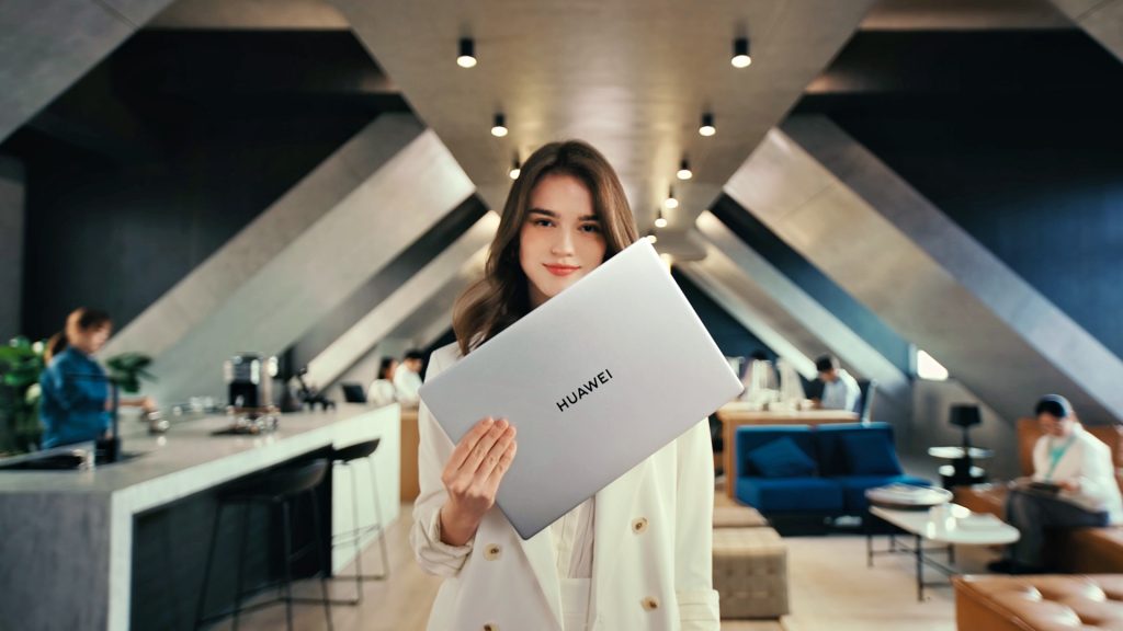 HUAWEI выпустила первый в мире ноутбук с 5-звездочным сертификатом сигнала Wi-Fi