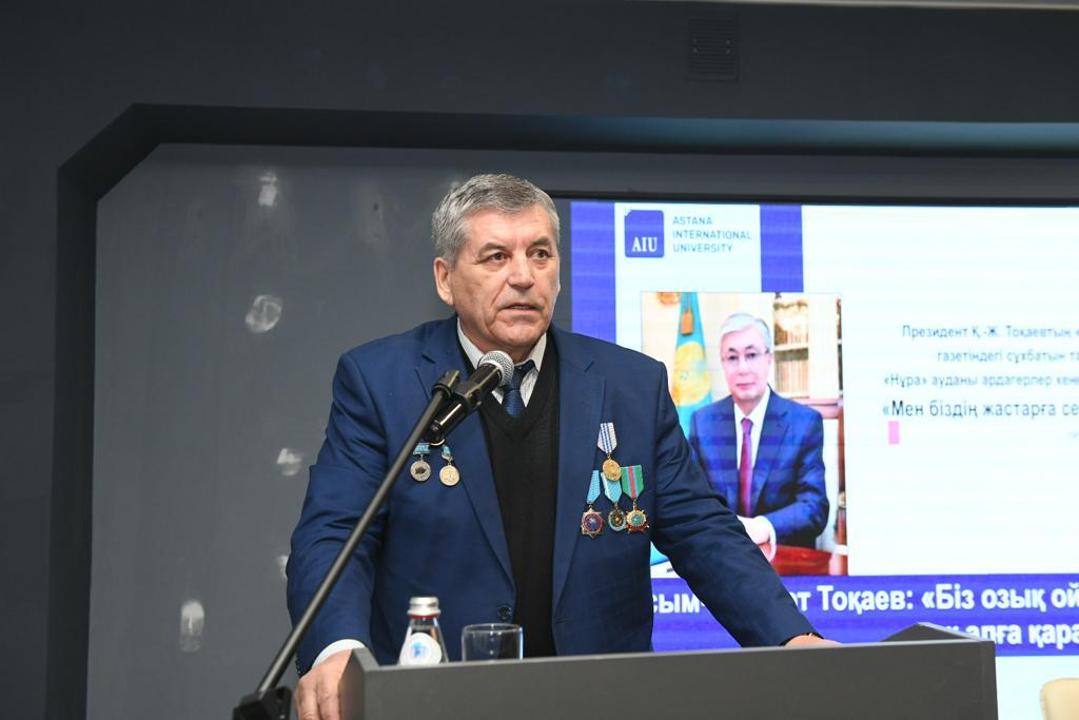Интервью Президента Казахстана: взгляд старшего поколения и молодежи