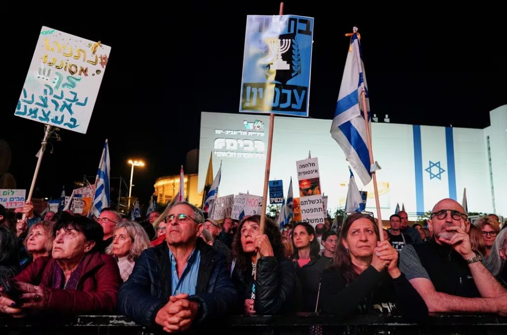 Митинг в Хайфе: Протестующие требуют мирного решения для Газы