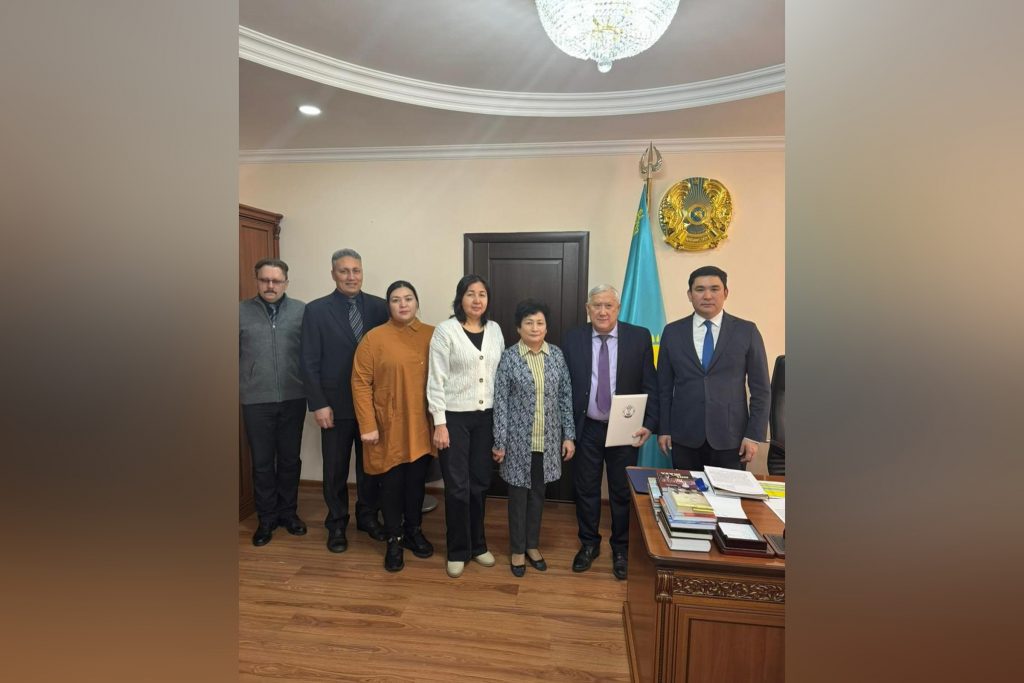 Председатель кыргызского этнокультурного объединения отмечает 70-летие